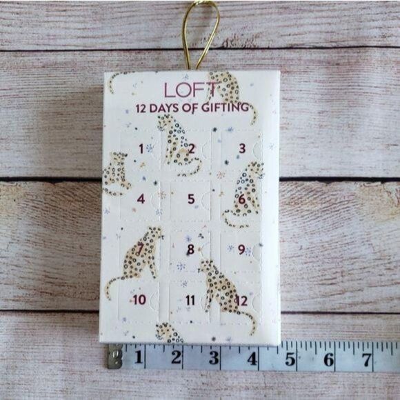 LOFT 12 Days of Gifting Stud Earring Gift Set Holiday Christmas Gold Tone Stones - Picture 2 of 9